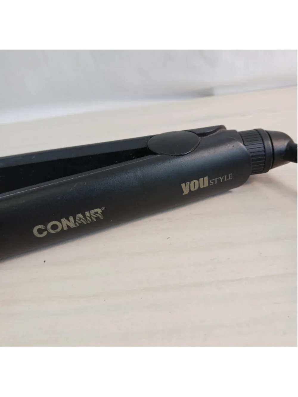 Conair Infiniti Pro Tourmaline Flat Iron 2 Inch